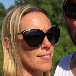 Meet your Posher, Gina